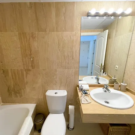 Hills En Марбелья