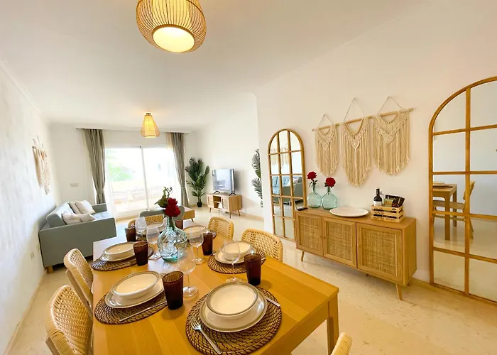 Apartment Hills En *