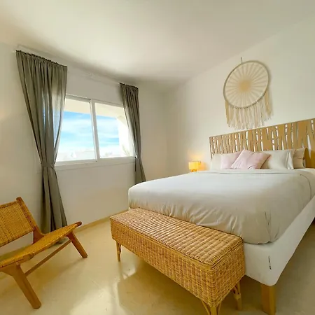 Apartment Hills En *