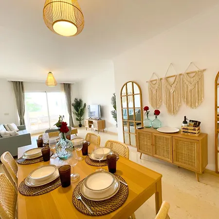 Apartment Hills En *